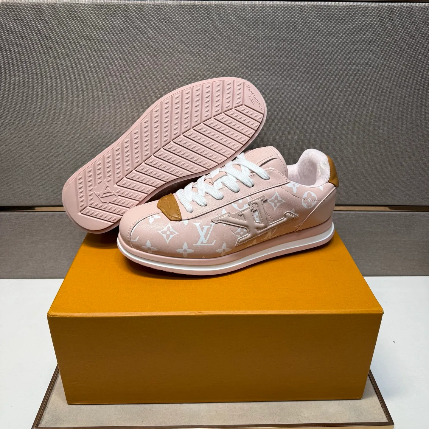 Men's men's shoes 💰pp560 [LV～] Men's casual shoes 2025z cabinet sales simultaneously 🔶Size: 38-44 #️⃣ 🔷5 colors🔜The upper is made of multi-material splicing➕Mesh lining, comfortable and breathable, sole: original comfortable and wear-resistant outsole, ⚠️real thing📱photographed🎬real thing is better📢📢📢